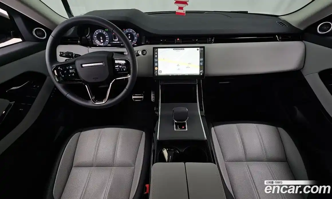 Land Rover Range-Rover Evoque 2024 2.0 гидро в Москве № 1012471, фото 6