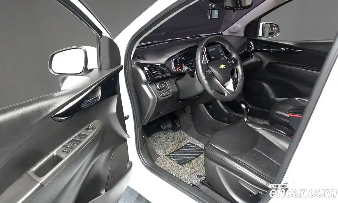 Chevrolet Spark 2015 1.0 Автомат в Москве № 1012495, фото 11