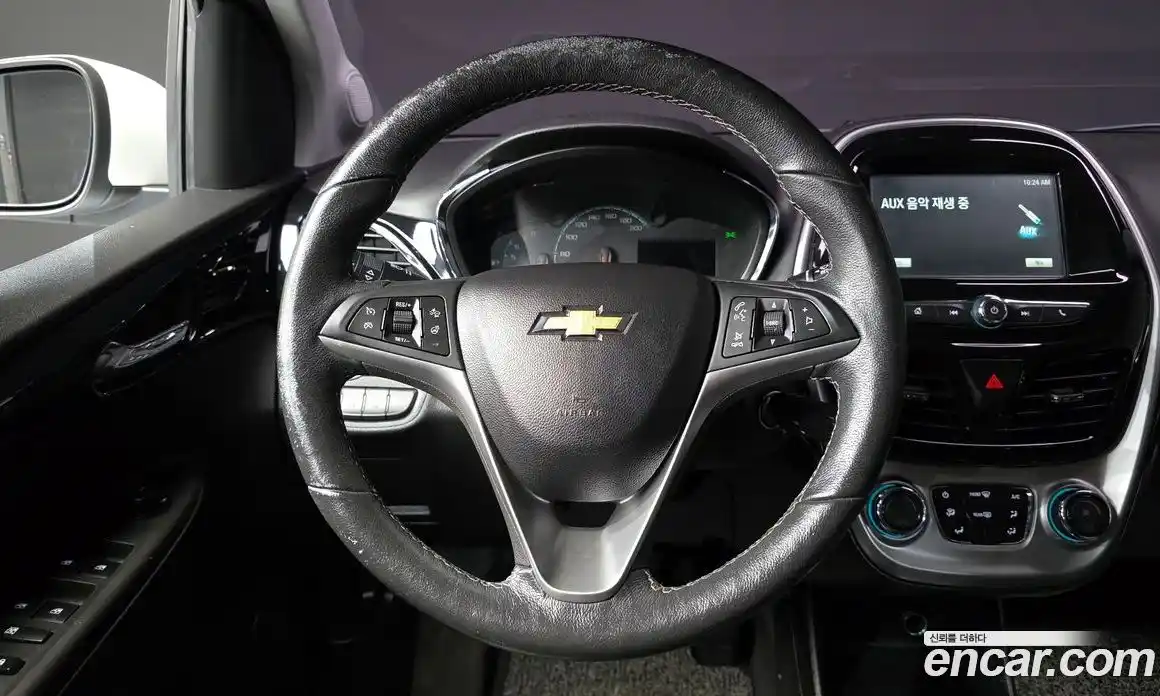 Chevrolet Spark 2015 1.0 Автомат в Москве № 1012495, фото 13