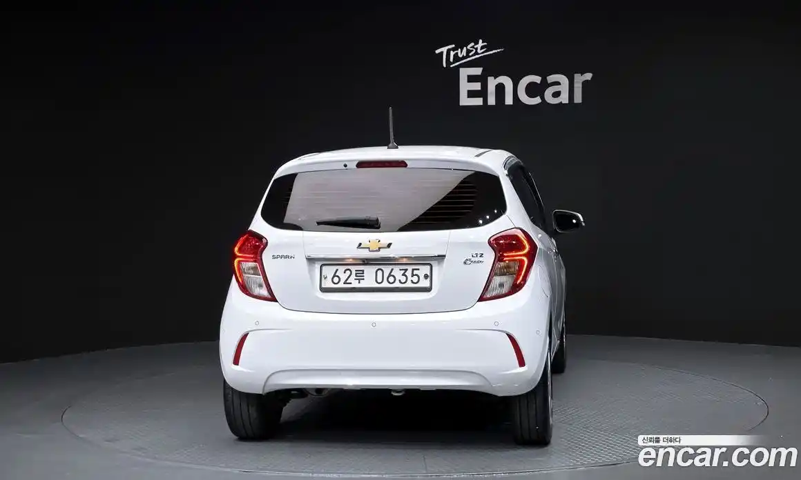 Chevrolet Spark 2015 1.0 Автомат в Москве № 1012495, фото 4