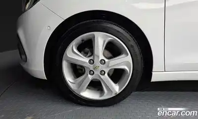 Chevrolet Spark 2015 1.0 Автомат в Москве № 1012495, миниатюра 5