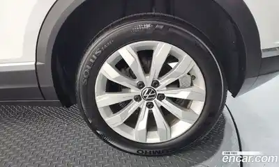 Volkswagen T-Roc 2021 2.0 гидро в Москве № 1014621, миниатюра 5