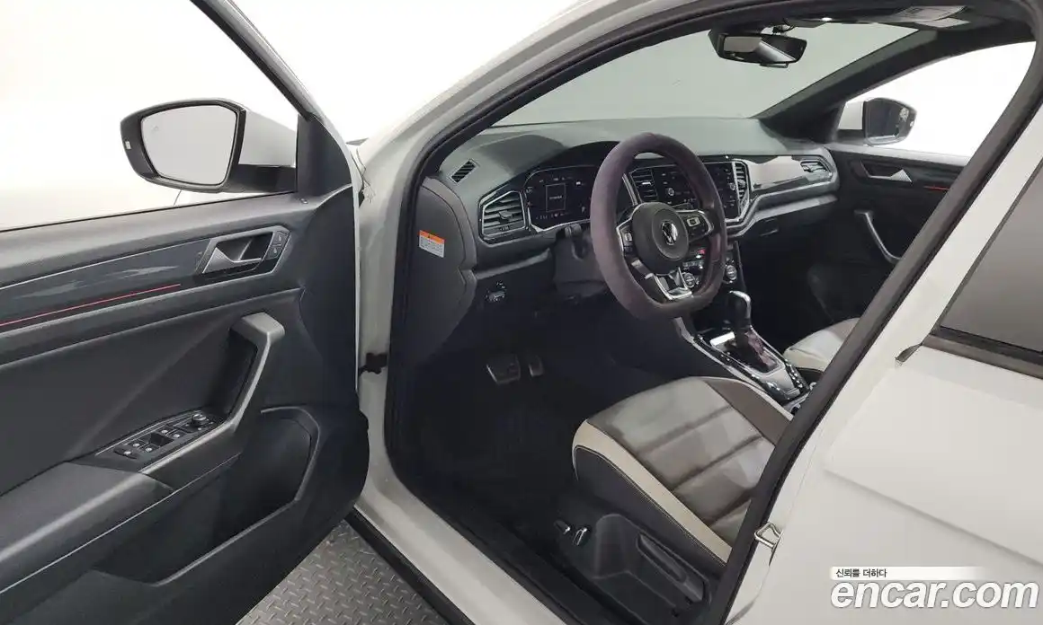 Volkswagen T-Roc 2021 2.0 гидро в Москве № 1014621, фото 10