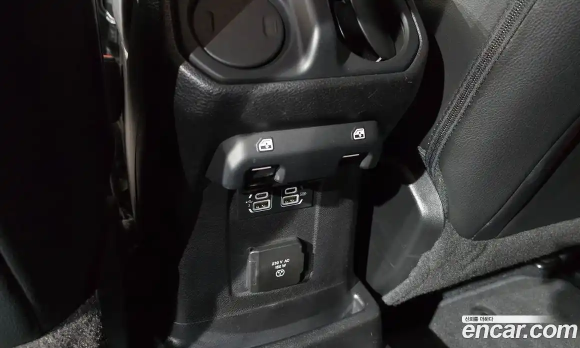 Jeep Wrangler 2018 2.0 гидро в Москве № 1015058, фото 19