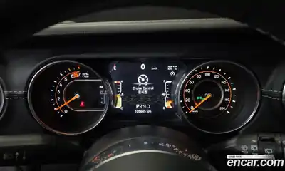 Jeep Wrangler 2018 2.0 гидро в Москве № 1015058, миниатюра 8