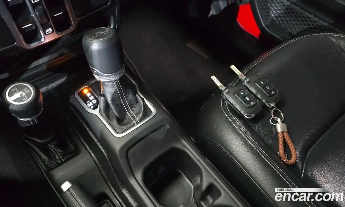Jeep Wrangler 2018 2.0 гидро в Москве № 1015058, фото 9