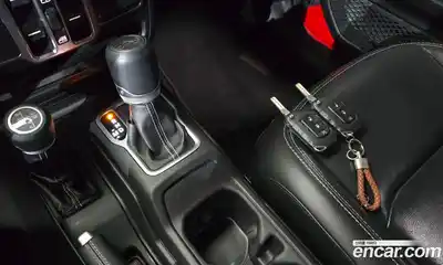 Jeep Wrangler 2018 2.0 гидро в Москве № 1015058, миниатюра 9