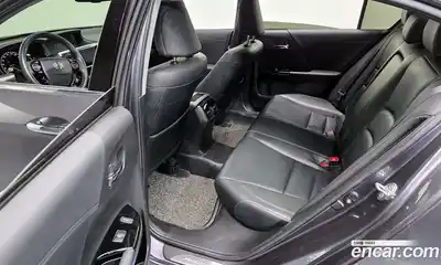 Honda Accord 2017 2.0 гидро в Москве № 1015395, миниатюра 12