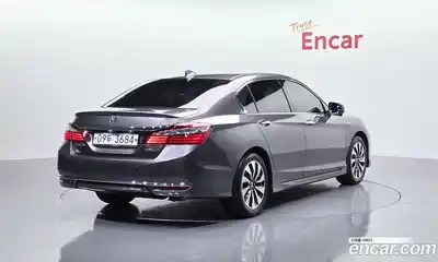 Honda Accord 2017 2.0 гидро в Москве № 1015395, миниатюра 2