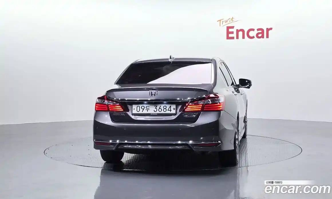 Honda Accord 2017 2.0 гидро в Москве № 1015395, фото 4