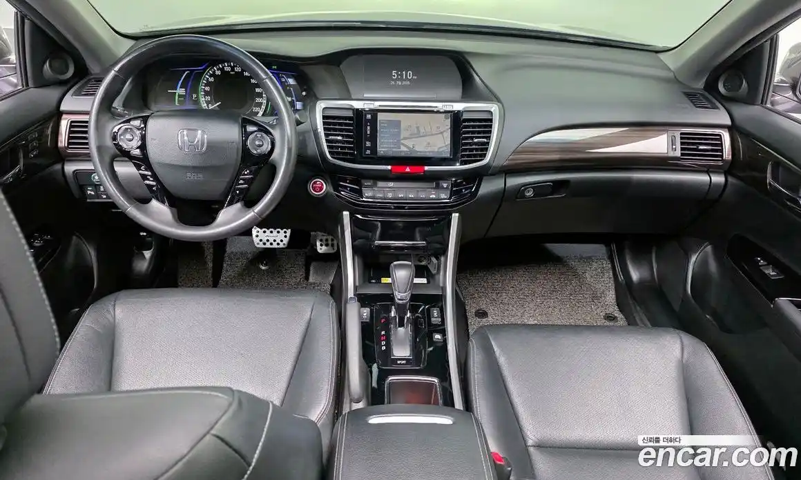 Honda Accord 2017 2.0 гидро в Москве № 1015395, фото 7