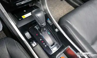 Honda Accord 2017 2.0 гидро в Москве № 1015395, миниатюра 9