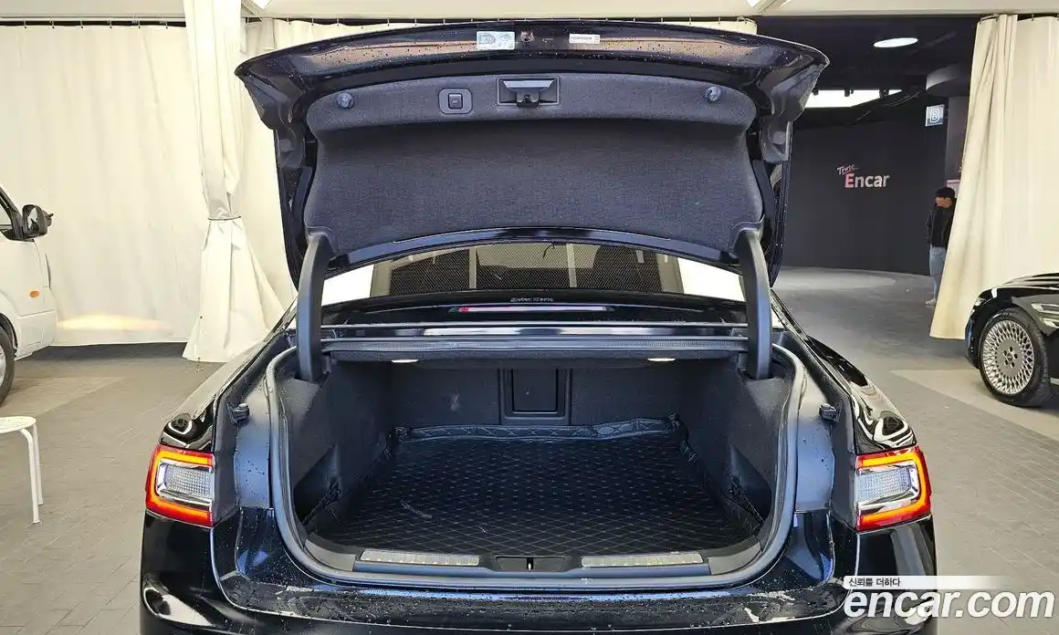 Lincoln Continental 2019 3.0 гидро в Москве № 1017369, фото 20