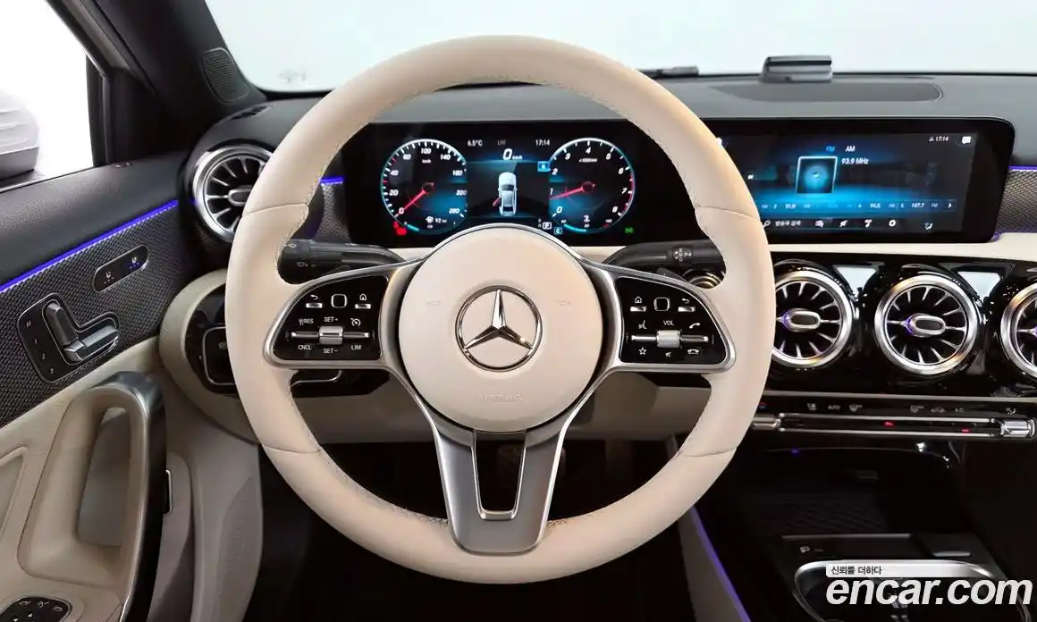 Mercedes-Benz A-Class 2021 2.0 гидро в Москве № 137543, фото 13