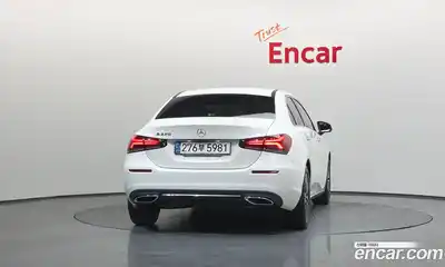 Mercedes-Benz A-Class 2021 2.0 гидро в Москве № 137543, миниатюра 3