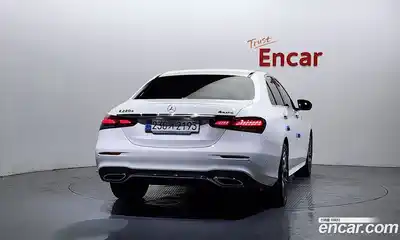 Mercedes-Benz E-Class 2023 1.9 гидро в Москве № 139810, миниатюра 4