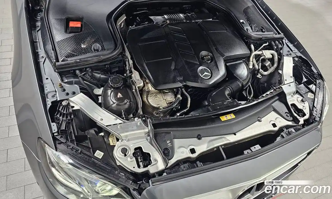 Mercedes-Benz E-Class 2018 1.9 гидро в Москве № 140248, фото 6