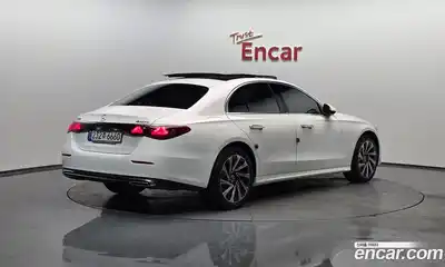 Mercedes-Benz E-Class, 2024