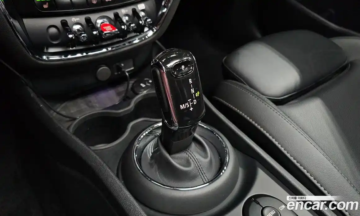 Mini Clubman 2019 1.5 гидро в Москве № 140712, фото 9