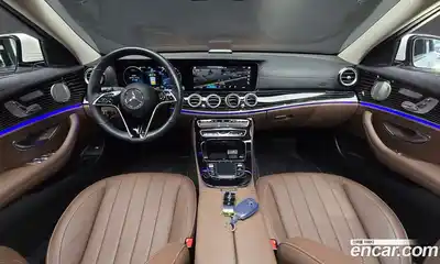 Mercedes-Benz E-Class 2023 3.0 гидро в Москве № 141438, миниатюра 7