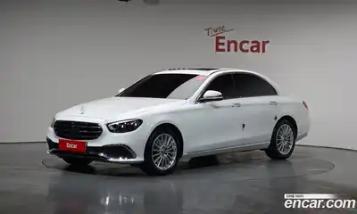 Mercedes-Benz E-Class, 2022