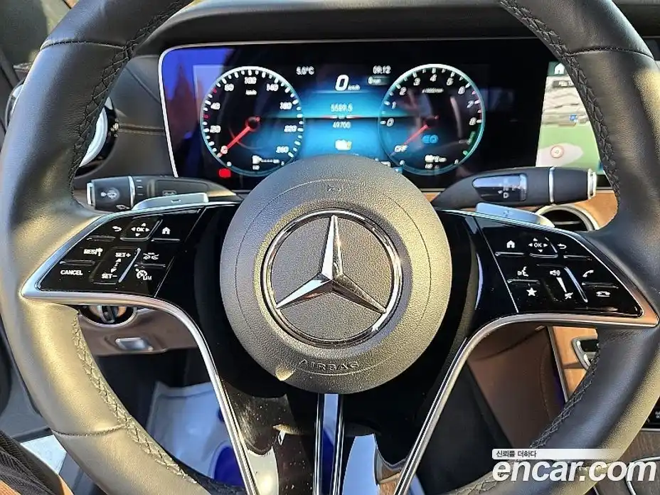 Mercedes-Benz E-Class 2022 2.0 гидро в Москве № 142913, фото 14