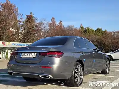 Mercedes-Benz E-Class 2022 2.0 гидро в Москве № 142913, миниатюра 5