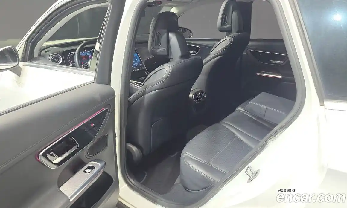 Mercedes-Benz GLC-Class 2023 2.0 гидро в Москве № 143332, фото 11
