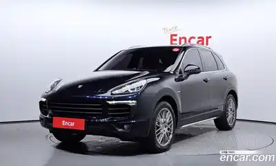 Porsche Cayenne, 2015
