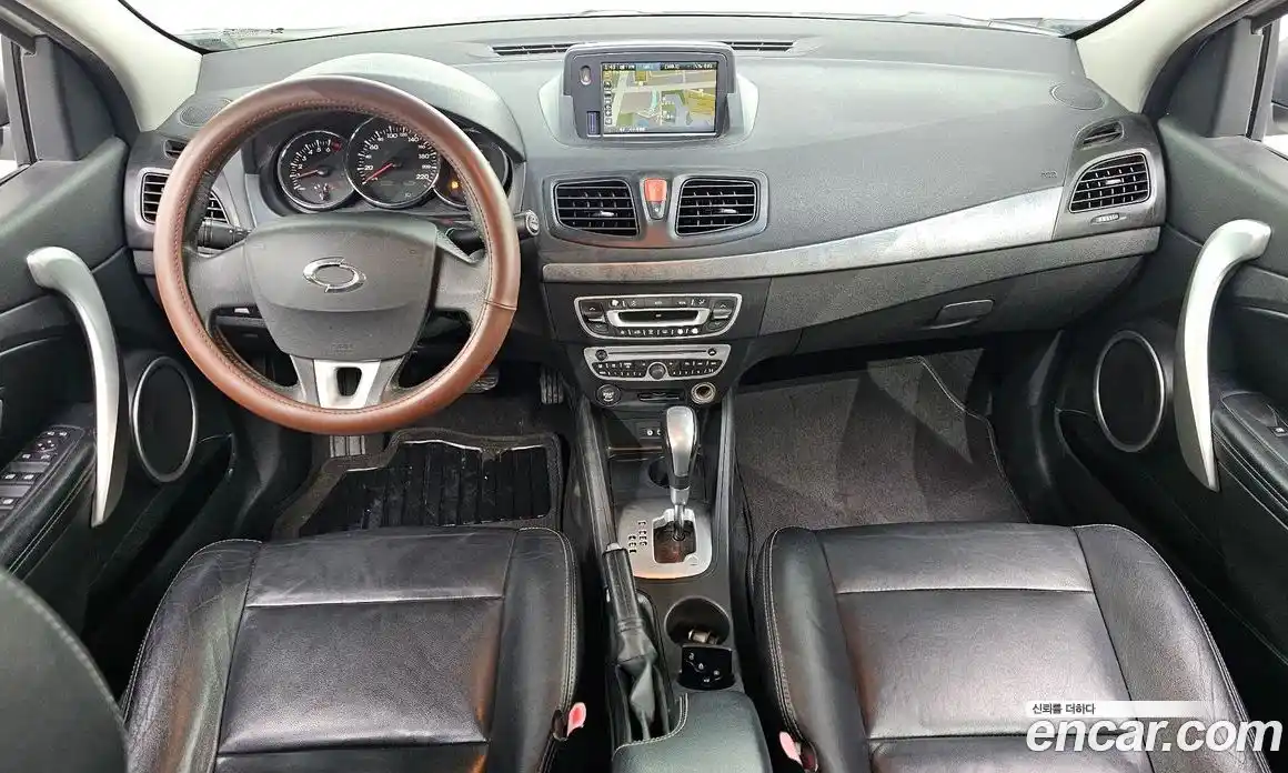 Renault SM3 2010 1.6 гидро в Москве № 149622, фото 7