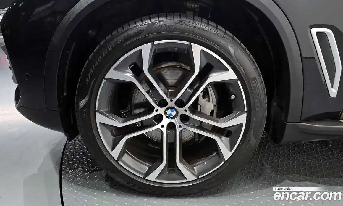 BMW X5 2023 3.0 гидро в Москве № 155415, фото 5