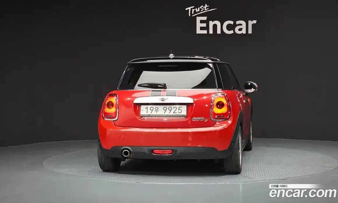 Mini Cooper 2014 1.5 гидро в Москве № 157235, фото 4