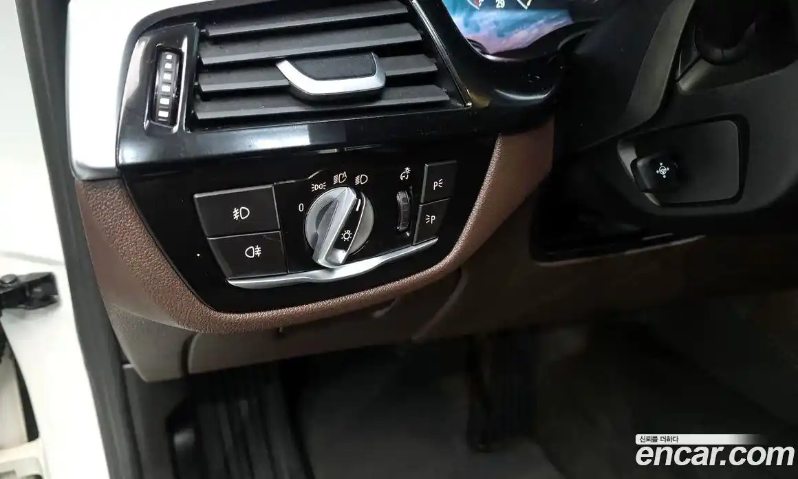 BMW 5-Series 2019 2.0 гидро в Москве № 158443, фото 13
