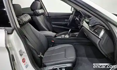 BMW 3-Series 2017 2.0 Автомат в Москве № 159036, миниатюра 12