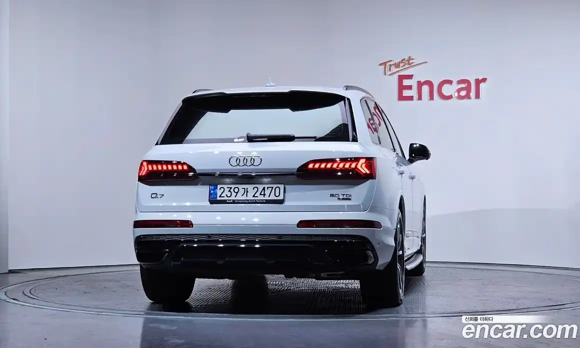 Audi Q7 2023 3.0 гидро в Москве № 162881, фото 4
