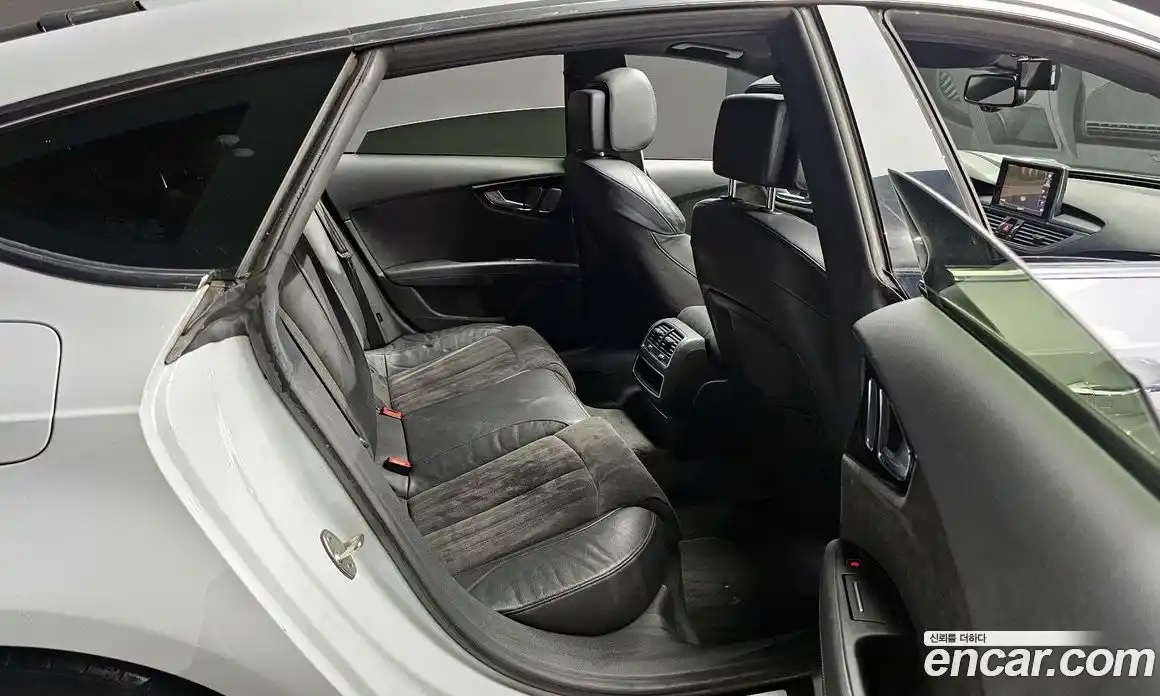 Audi A7 2015 2.0 гидро в Москве № 163617, фото 12