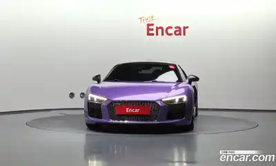 Audi R8 2017 5.2 гидро в Москве № 163645, миниатюра 3