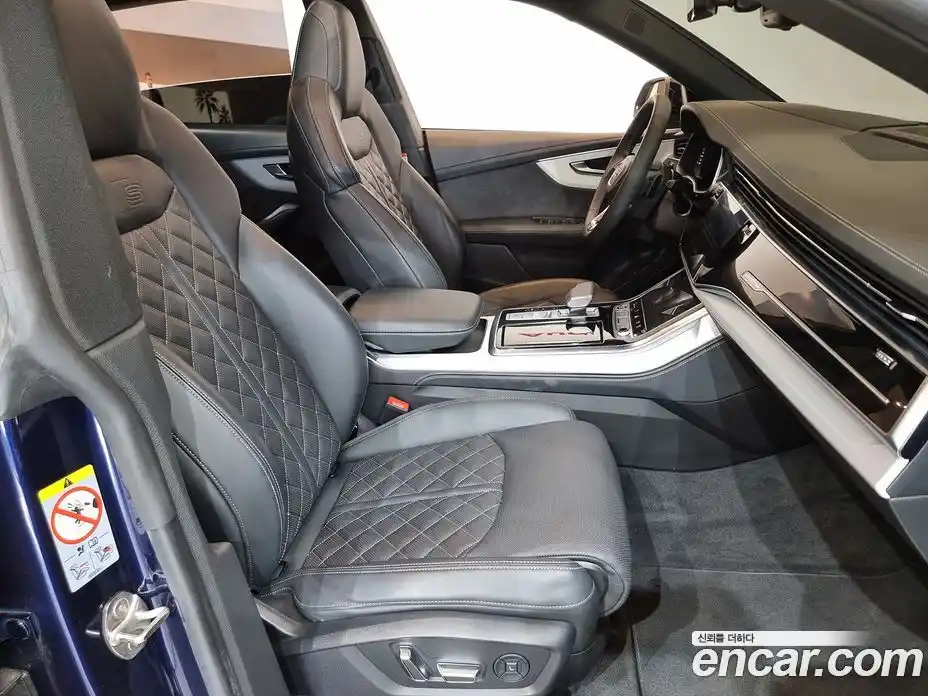 Audi Q8 2023 3.0 гидро в Москве № 163989, фото 11