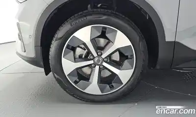 Volvo XC40 2024 2.0 гидро в Москве № 164144, миниатюра 5