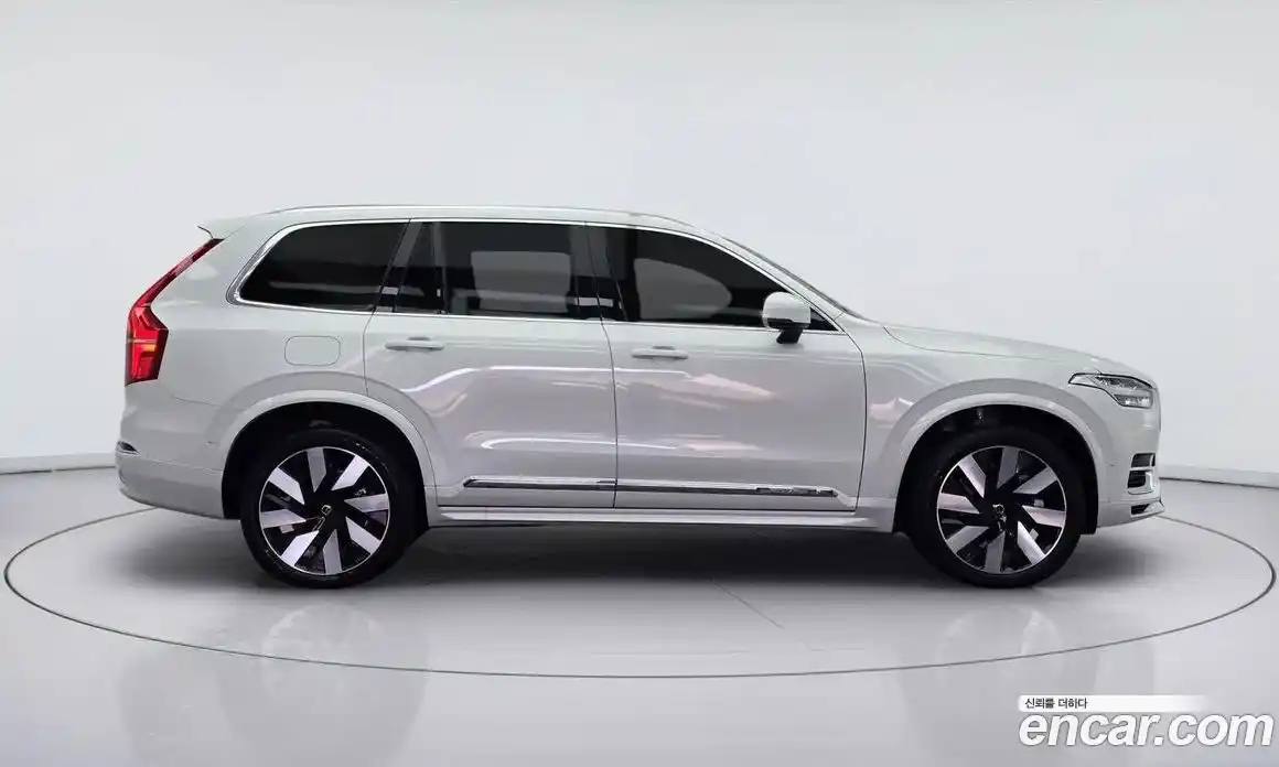 Volvo XC90 2024 2.0 гидро в Москве № 164735, фото 3
