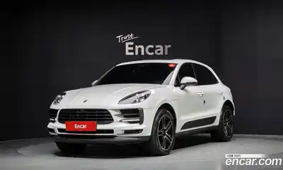 Porsche Macan, 2021