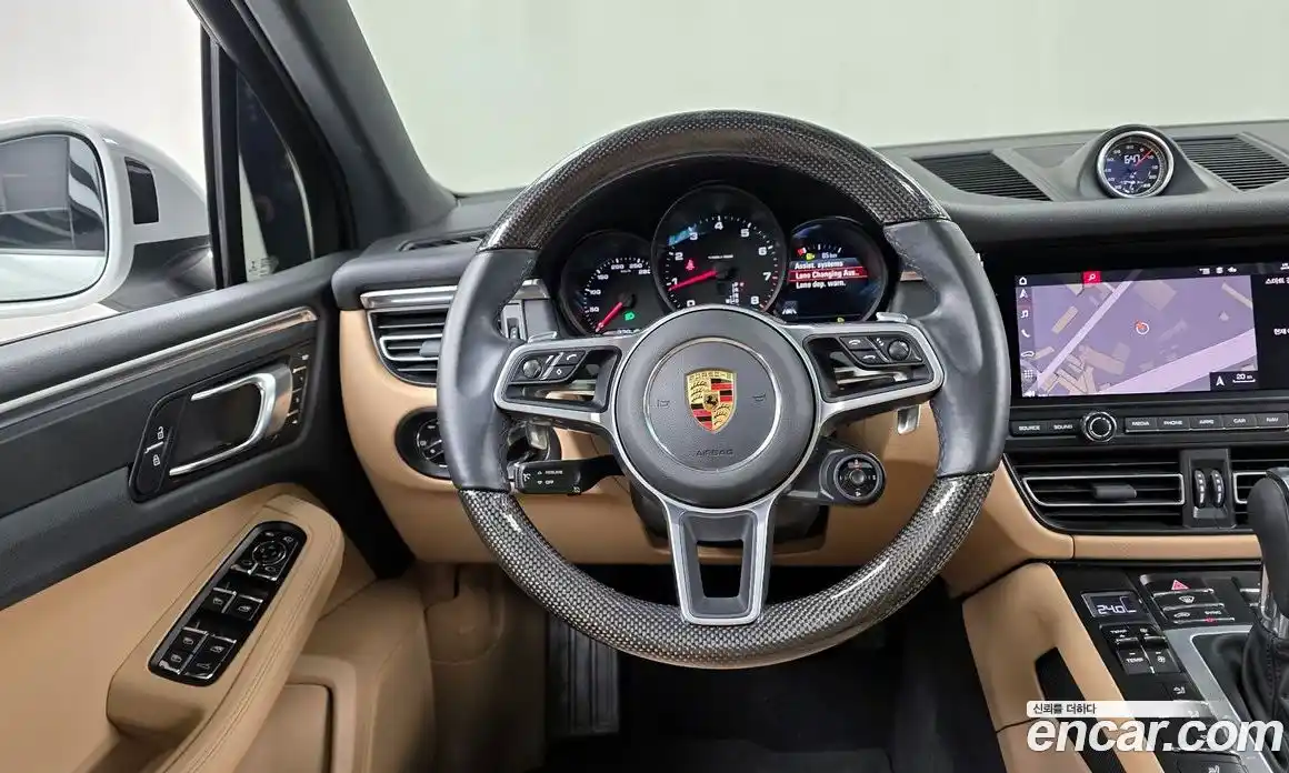Porsche Macan 2021 2.0 гидро в Москве № 165091, фото 13