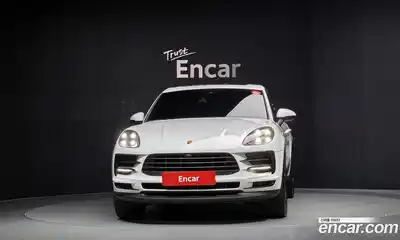 Porsche Macan 2021 2.0 гидро в Москве № 165091, миниатюра 3