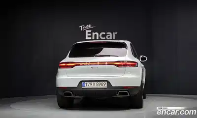 Porsche Macan 2021 2.0 гидро в Москве № 165091, миниатюра 4