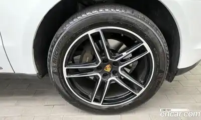 Porsche Macan 2021 2.0 гидро в Москве № 165091, миниатюра 5