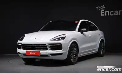 Porsche Cayenne, 2022