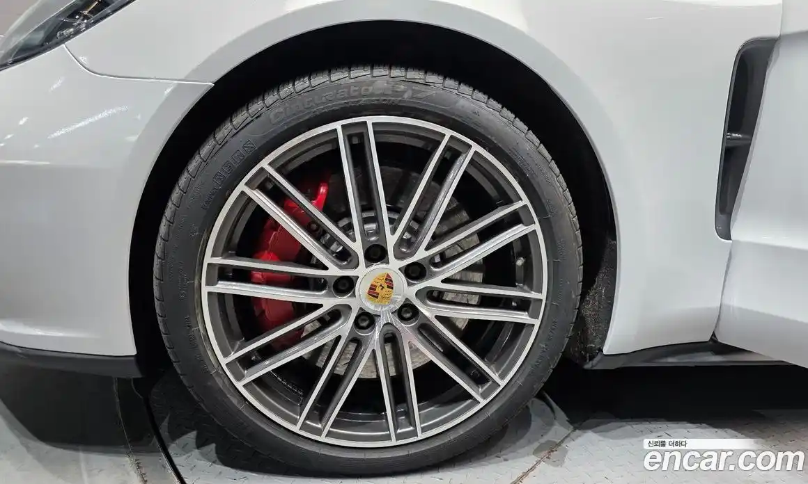Porsche Panamera 2018 4.0 гидро в Москве № 165640, фото 5