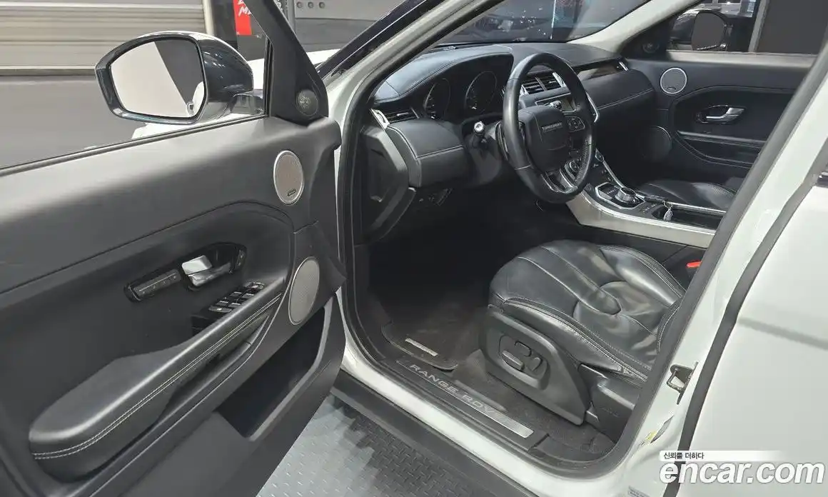 Land Rover Range-Rover Evoque 2014 2.2 гидро в Москве № 166599, фото 11