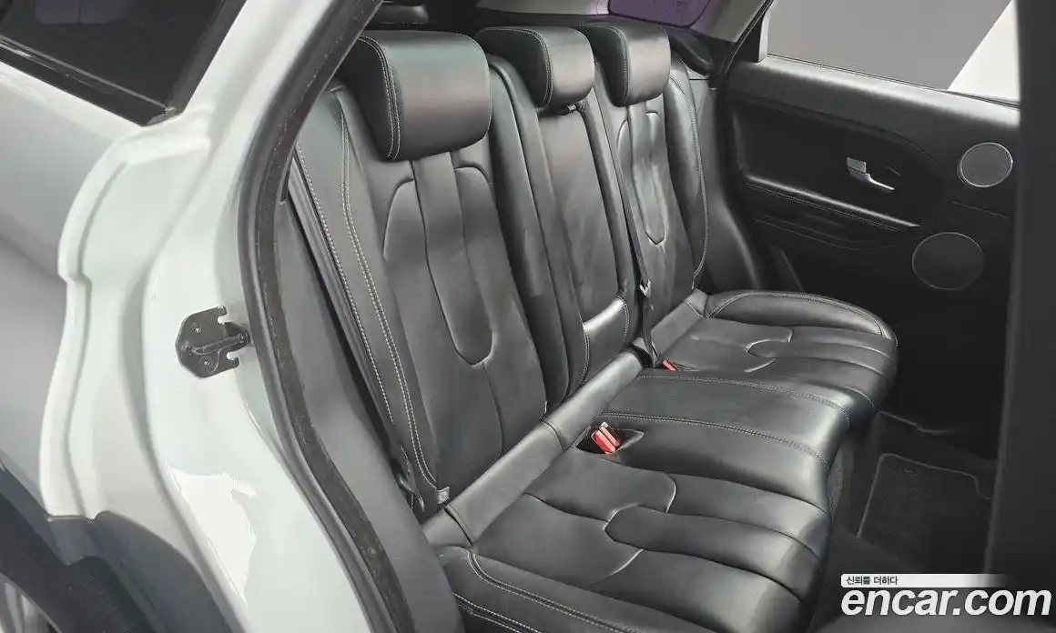 Land Rover Range-Rover Evoque 2014 2.2 гидро в Москве № 166599, фото 12