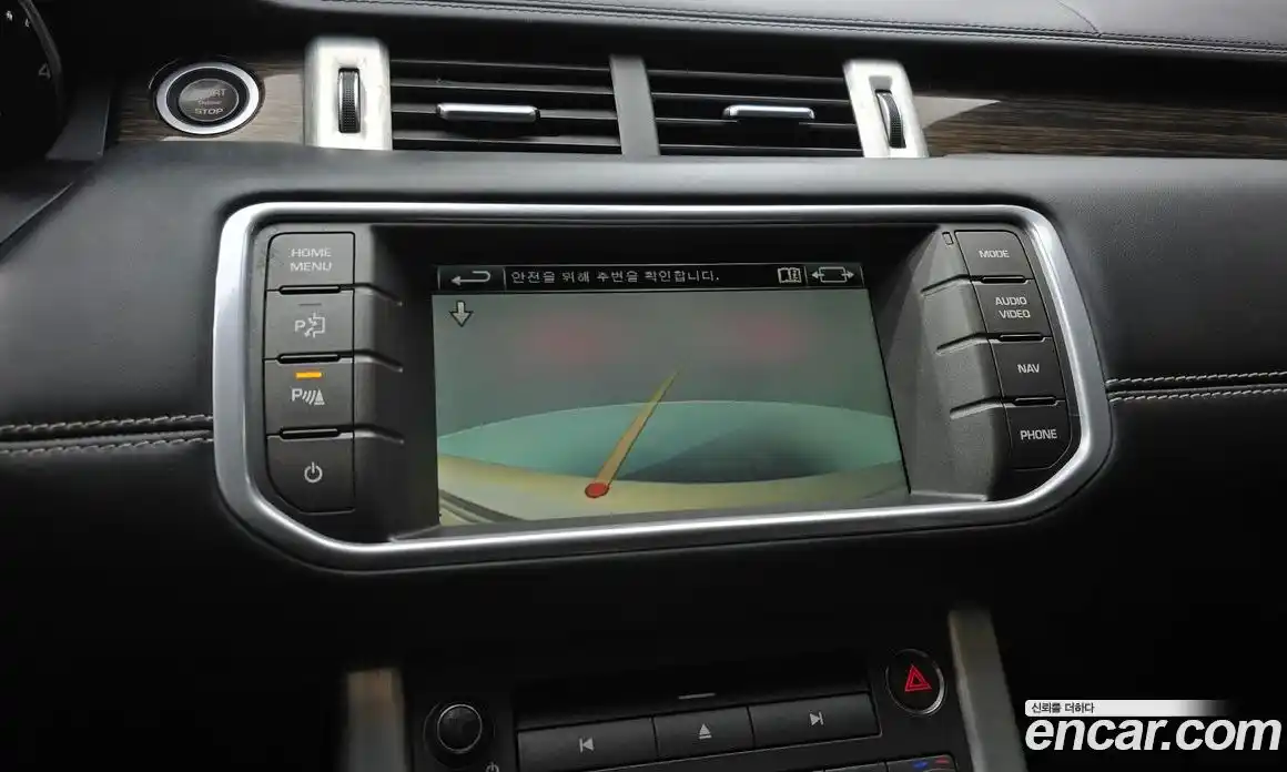 Land Rover Range-Rover Evoque 2014 2.2 гидро в Москве № 166599, фото 16